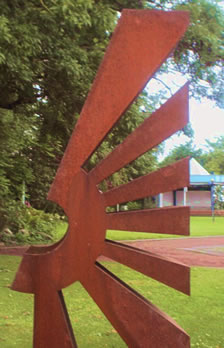 cortenstahl von winni schaak aus hamburg im kurpark eckernförde